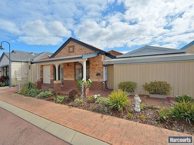 8 Cassia Street, Greenfields WA 6210
