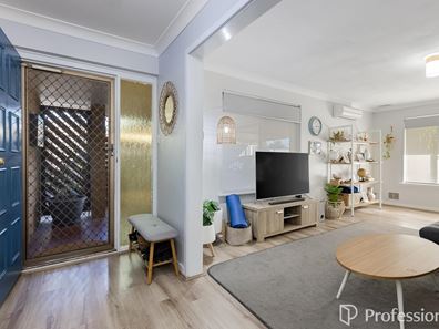 2 Sheridan Crescent, Willetton WA 6155