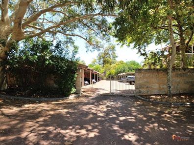1-14 Canham Way, Orelia WA 6167