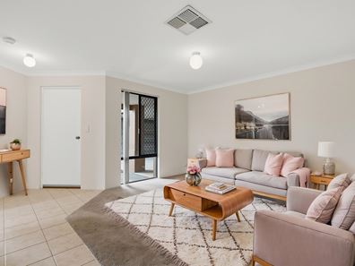 2 Rivose Way, Cloverdale WA 6105