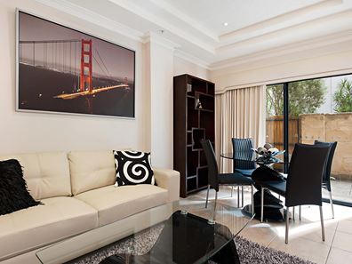 V307/9 Victoria Avenue, Perth WA 6000