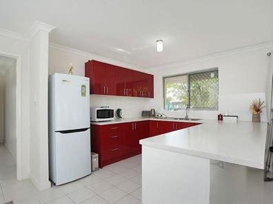 40A Cohuna Dr, Armadale WA 6112