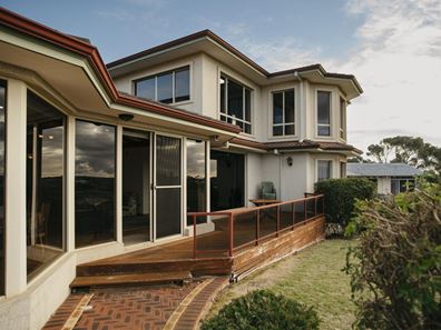3 Moran Place, West Beach WA 6450