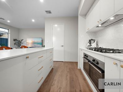 15 Ludisia Grange, Treeby WA 6164
