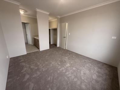 9 Deauville Approach, Madora Bay WA 6210
