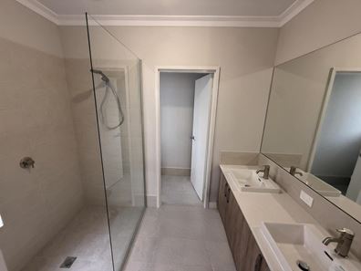 9 Deauville Approach, Madora Bay WA 6210
