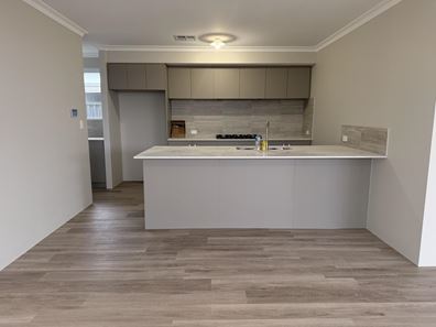 9 Deauville Approach, Madora Bay WA 6210