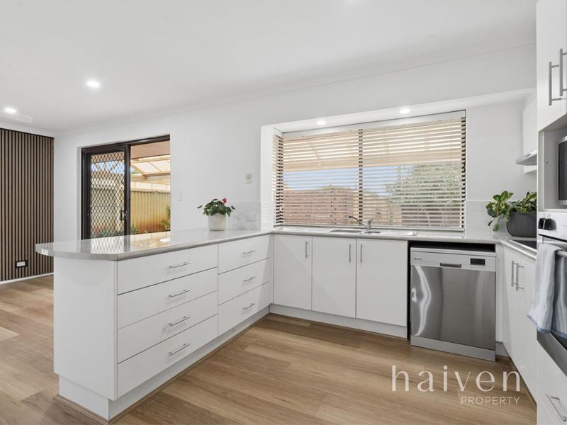 1/21 Earlston Place, Booragoon WA 6154