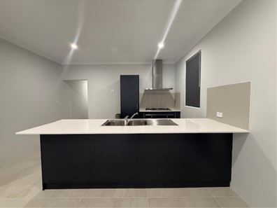 4 Armadan Court, Byford WA 6122