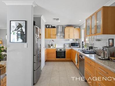 28 Cumberland Way, Bassendean WA 6054