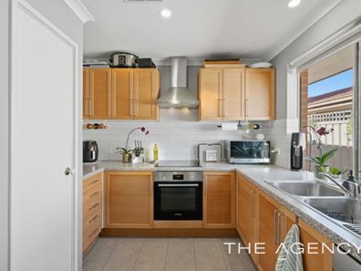 28 Cumberland Way, Bassendean WA 6054