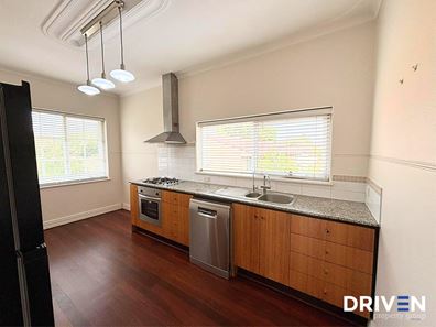 8/333 Canning Highway, Como WA 6152