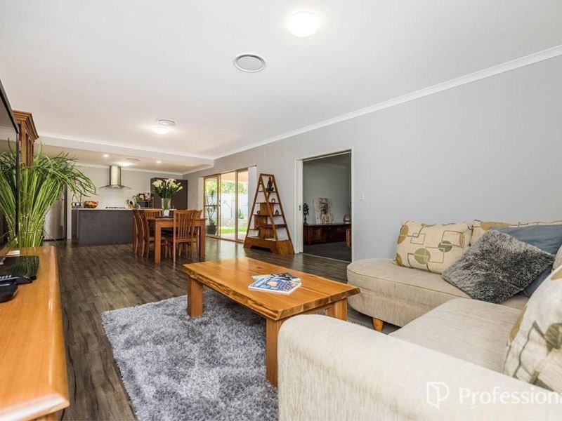 3/25 Range View Road, High Wycombe WA 6057