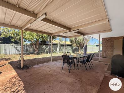 8 Shadwick Drive, Millars Well WA 6714
