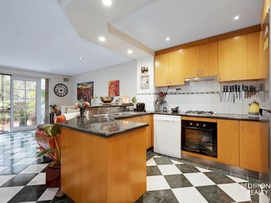 5/125 Wellington Street, East Perth WA 6004