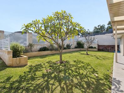 4 Langton Street, Stirling WA 6021