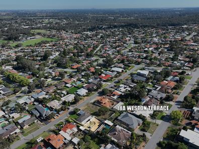 18A Weston Terrace, Kelmscott WA 6111