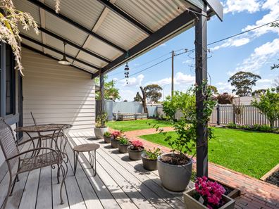 95 Lyall Street, Lamington WA 6430