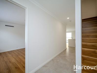 37 Lakeside Drive, Joondalup WA 6027