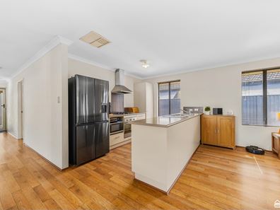 5 Moonstone Road, Byford WA 6122