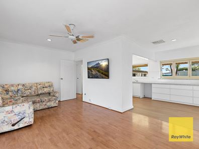 15 Mereworth Road, Thornlie WA 6108