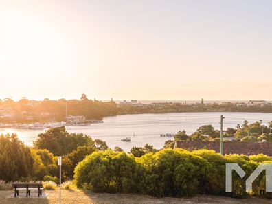 33 Locke Crescent, East Fremantle WA 6158
