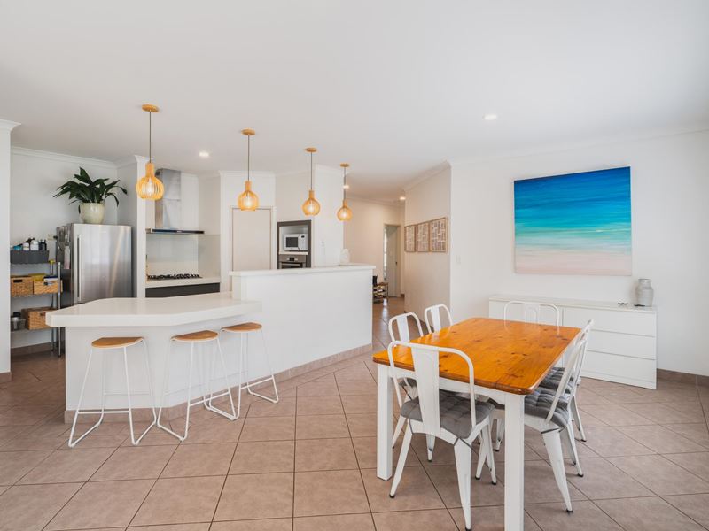 9 Poplar Avenue, Margaret River WA 6285