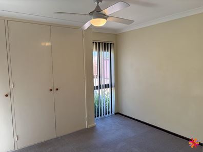 4/39 Robert Street, Como WA 6152