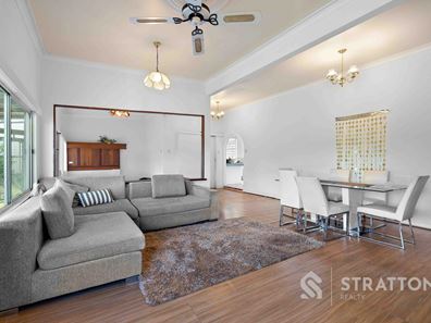 355 Railway Avenue, Armadale WA 6112
