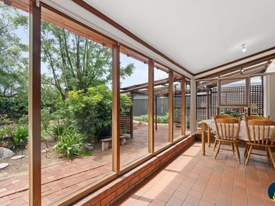 12 Marian Avenue, Armadale WA 6112
