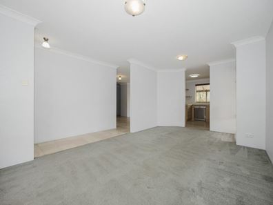11 Elsfield Way, Bassendean WA 6054