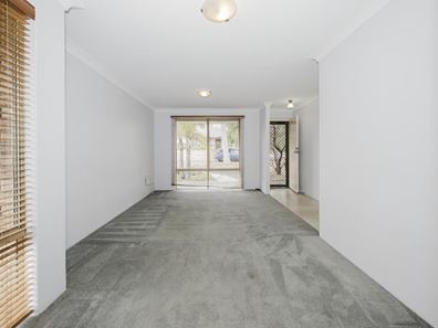 11 Elsfield Way, Bassendean WA 6054