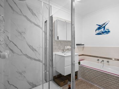 1/289 Burt Street, Victory Heights WA 6432
