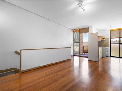 4/28 Cunningham Terrace, Daglish WA 6008
