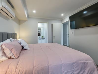 15 Kerang Way, Ellenbrook WA 6069