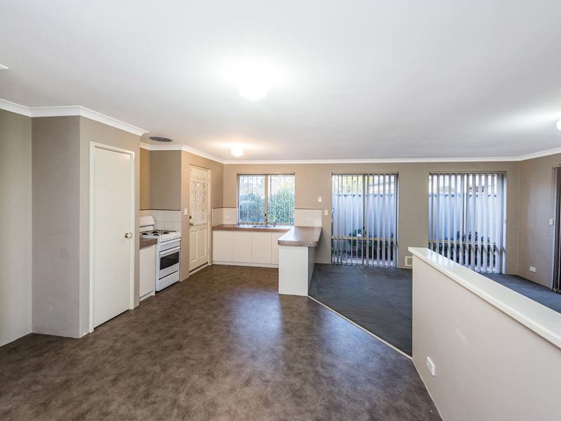 12 O'Leary Place, Redcliffe WA 6104