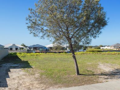 10 Headstay Cove, Geographe WA 6280