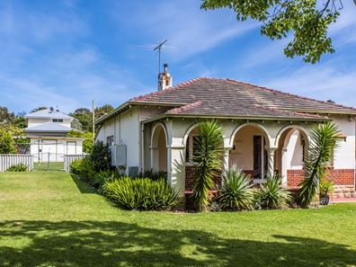 21 Walter Street, East Fremantle WA 6158