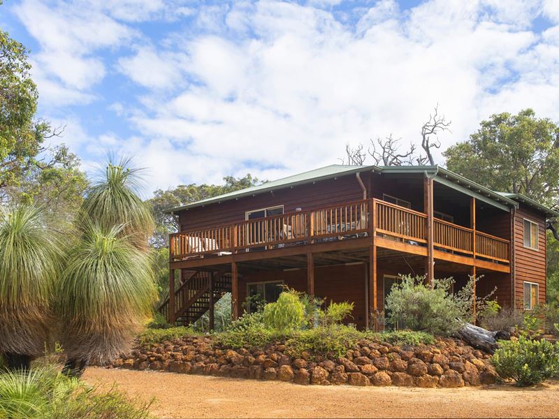72 Dalton Way, Molloy Island