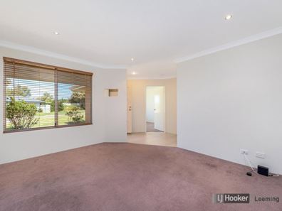 2A Classon Gardens, Leeming WA 6149