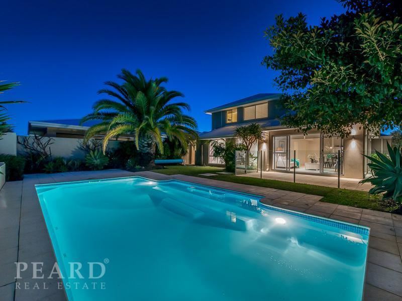 236 Santa Barbara Parade, Jindalee WA 6036