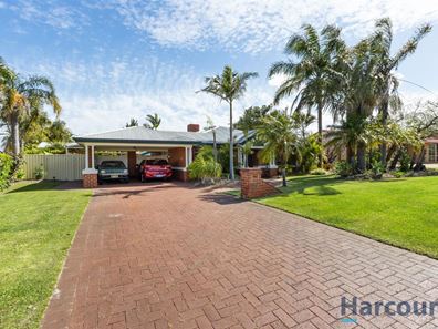 24 Bluegum Road, Thornlie WA 6108