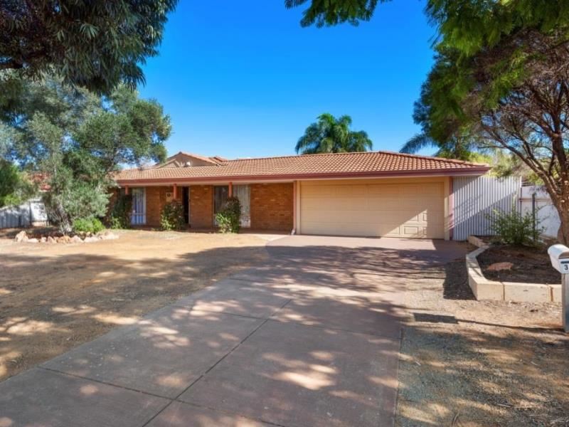 39 Burkett Drive, Hannans WA 6430