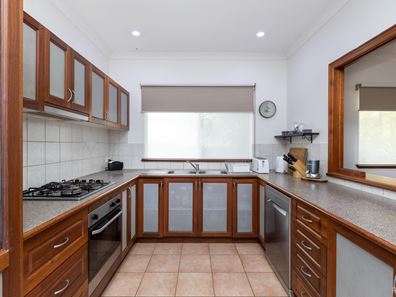 6 Shearwater Crescent, Djugun WA 6725