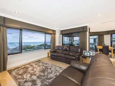 1/131 Esplanade, Rockingham WA 6168