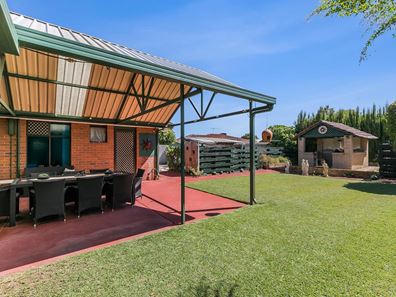 15 Chidley Place, Rockingham WA 6168