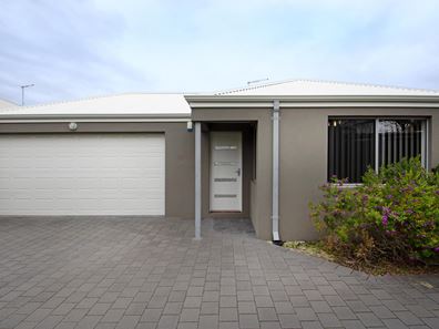 4/14 Compton Street, Balga WA 6061