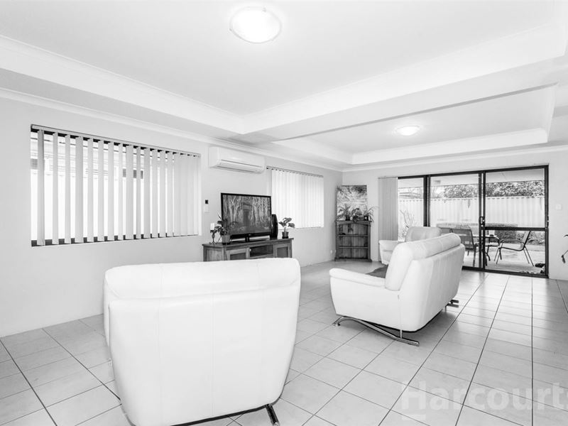 33 Nottely Crescent, Secret Harbour