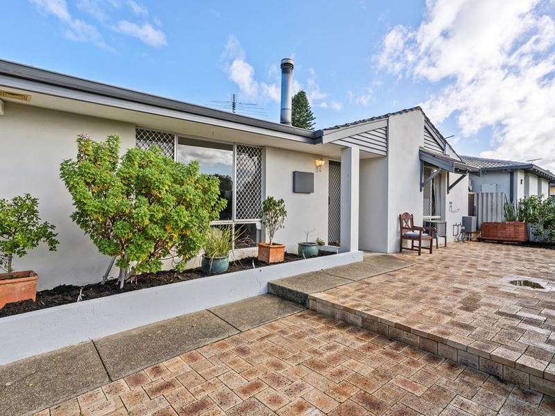 7 Island Place, Heathridge