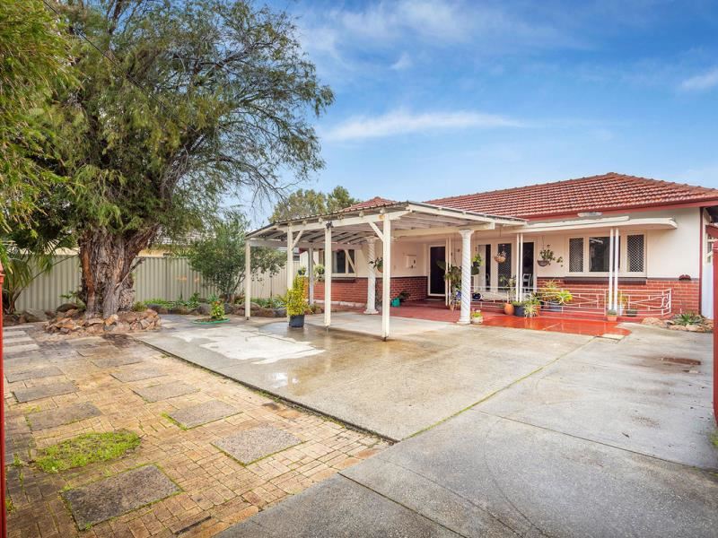 15B Chapman Road, St James